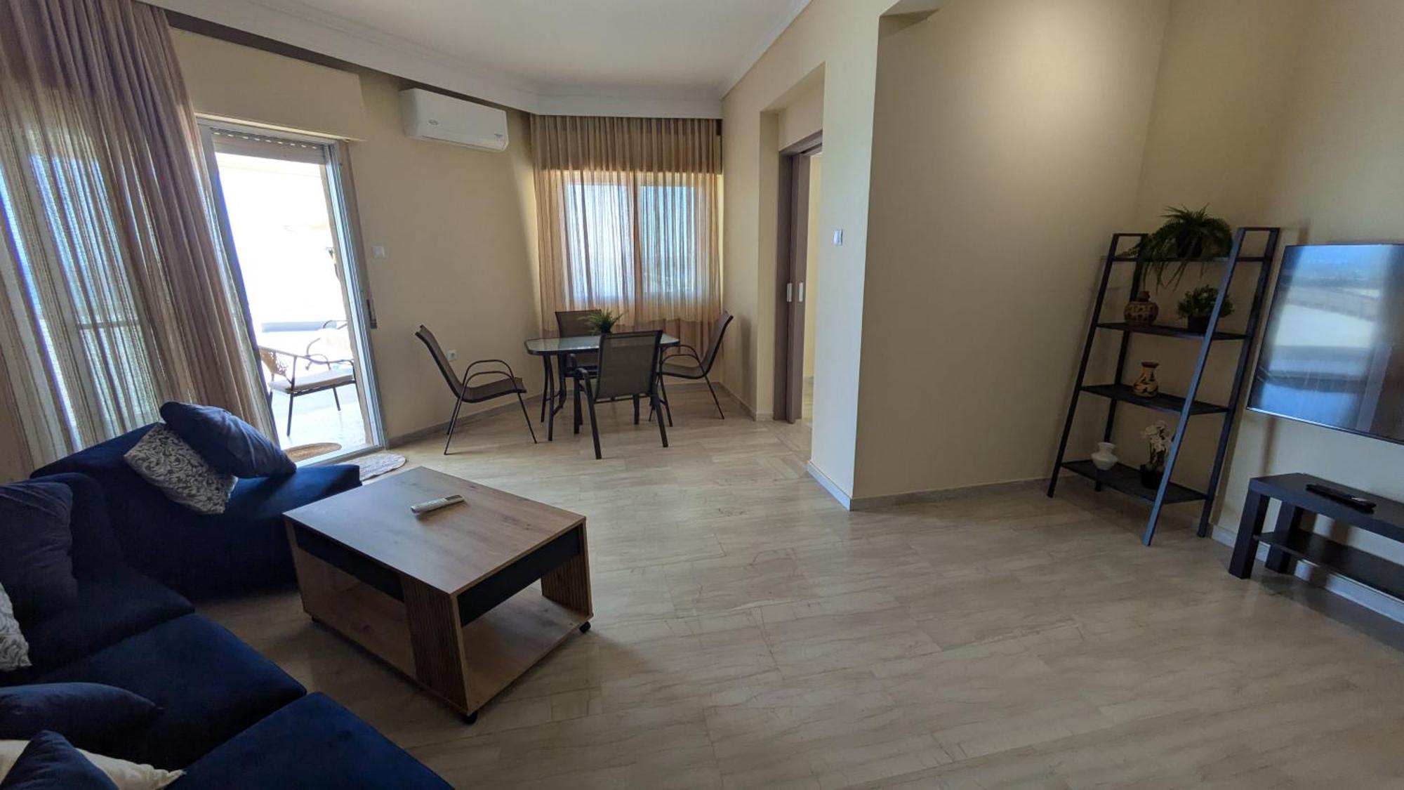 Beachfront Apartment Неа Мудания Екстериор снимка